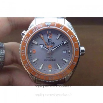 Replik-Uhr Omega Seamaster Planet Ocean GMT Rostfreier Stahl GroBes Zifferblatt 