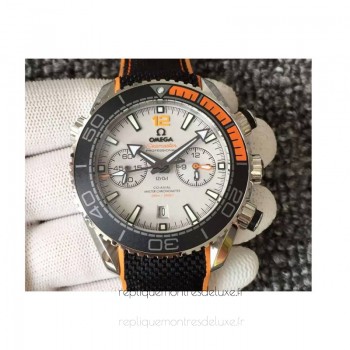 Replik-Uhr Omega Seamaster Planet Ocean 600M Rostfreier Stahl WeiBes Zifferblatt 