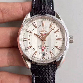Replik-Uhr Omega Seamaster Aqua Terra 150M GMT 231.92.43.22.04.001 43MM Rostfreier Stahl WeiBes Zifferblatt 